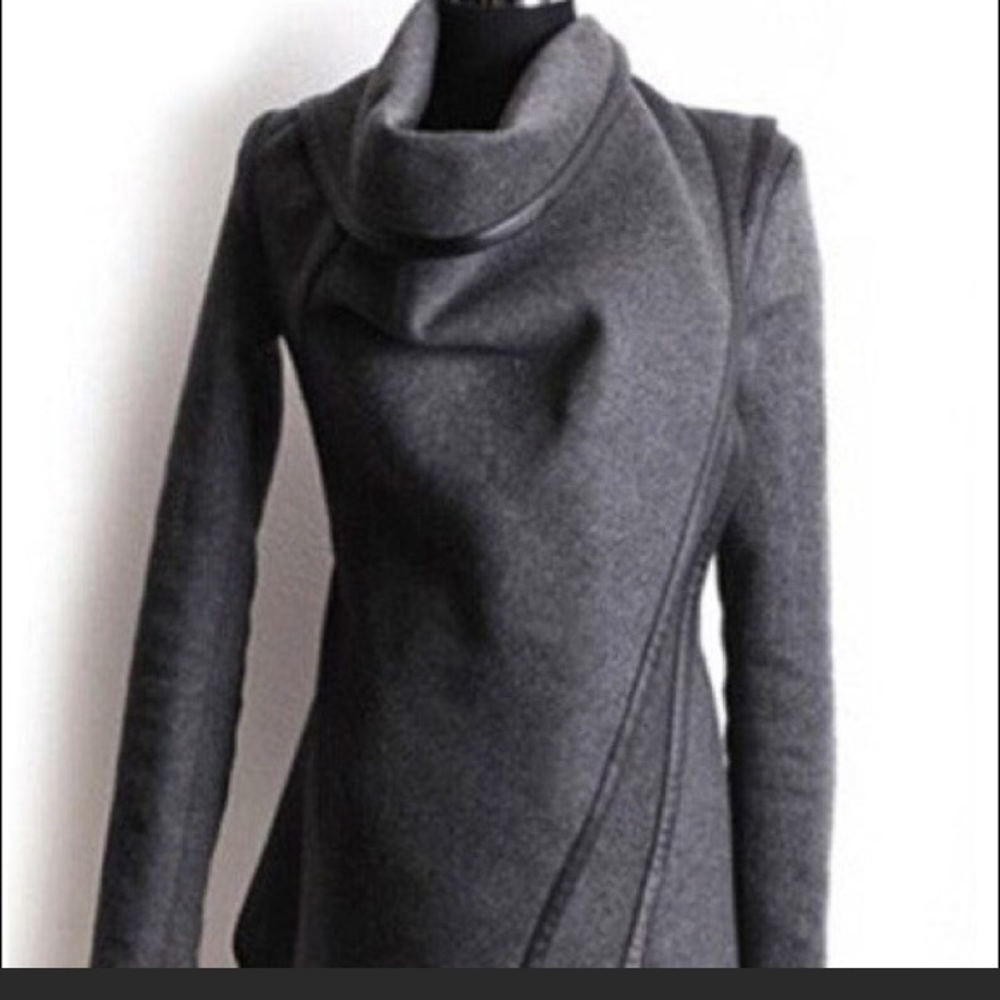 Gray coat Jacket - Picture 2 of 4